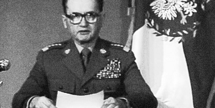 Wrona pierdolona oraz życzenia dla generała! Emilian Kamiński – Życzenia dla generała!
