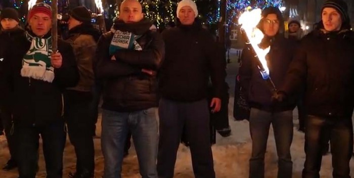 Kibice przeciw imigrantom
