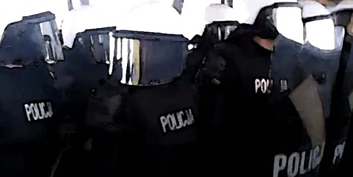 Atak policji na kibiców!