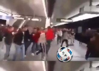 Kibice z Albanii biją!