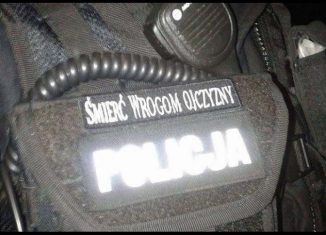 Policjant patriota!